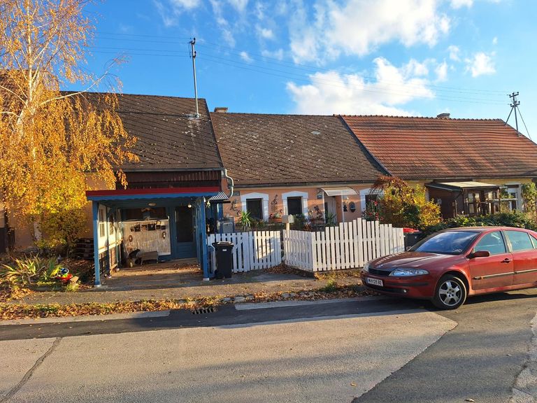 Straßenansicht des Hauses