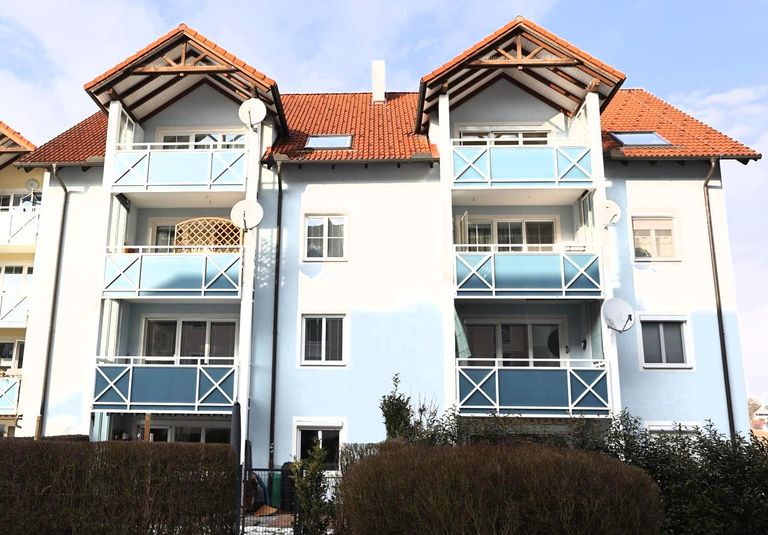 Südansicht - Wohnung rechts oben