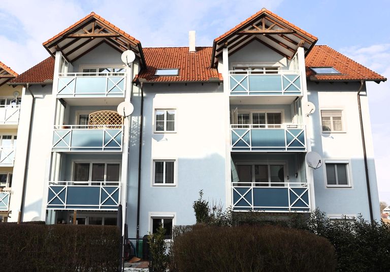 Südansicht - Wohnung rechts oben