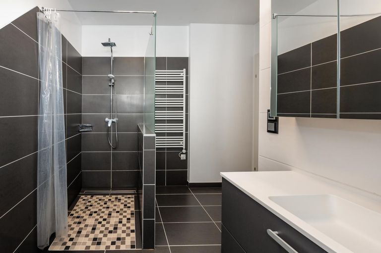 Großzügiges Badezimmer