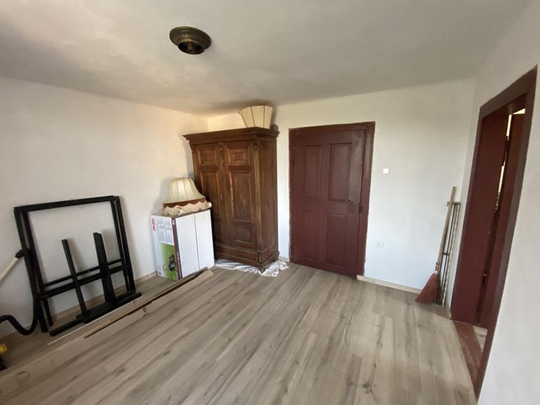 15 Zimmer OG