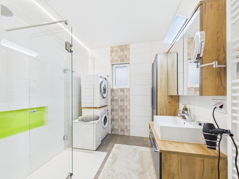 Zweifamilienhaus in Illmitz Bad EG