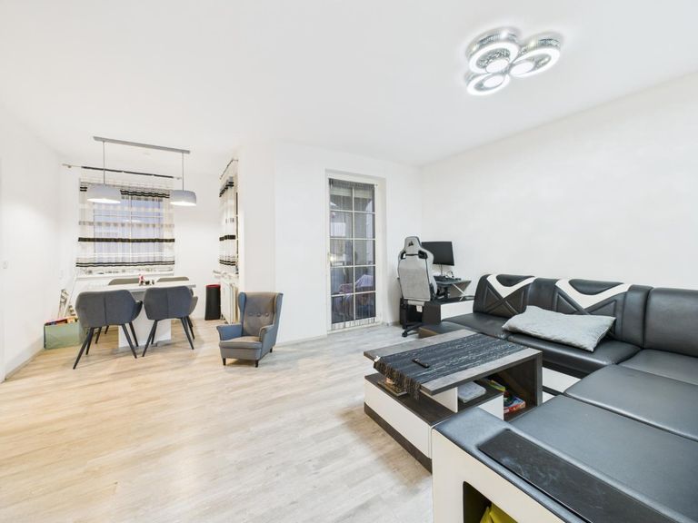 Wohn- und Essbereich 4