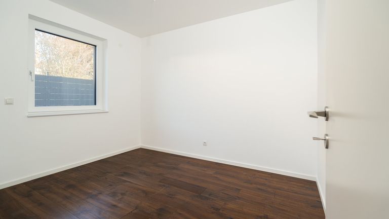 Erdgeschoss Büro / Zimmer 1