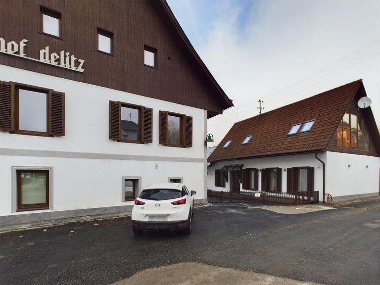 Straßenansicht