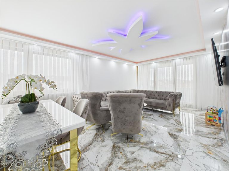 Wohn- und Essbereich 5