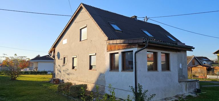 Haus Blick Ost-Süd Fassade