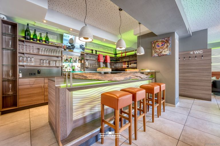 Bar 01 DSC_2804