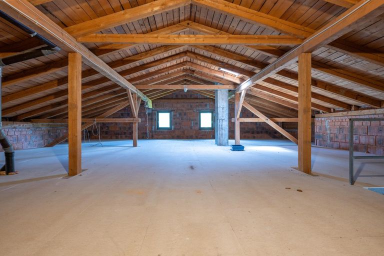 Innenansicht des ausbaubaren Dachgeschoss