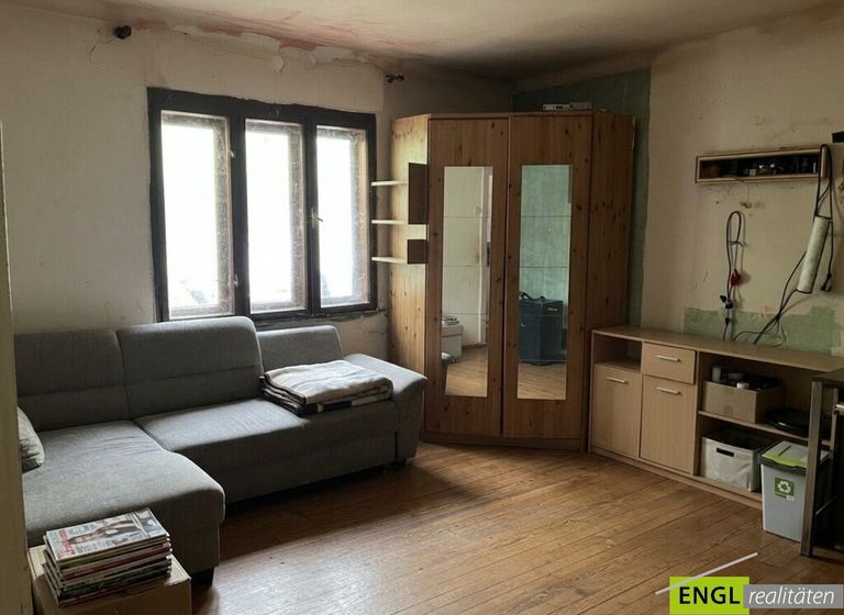 Wohn/Schlafzimmer