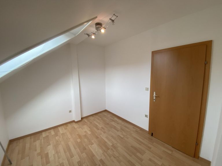 16 Arbeitszimmer