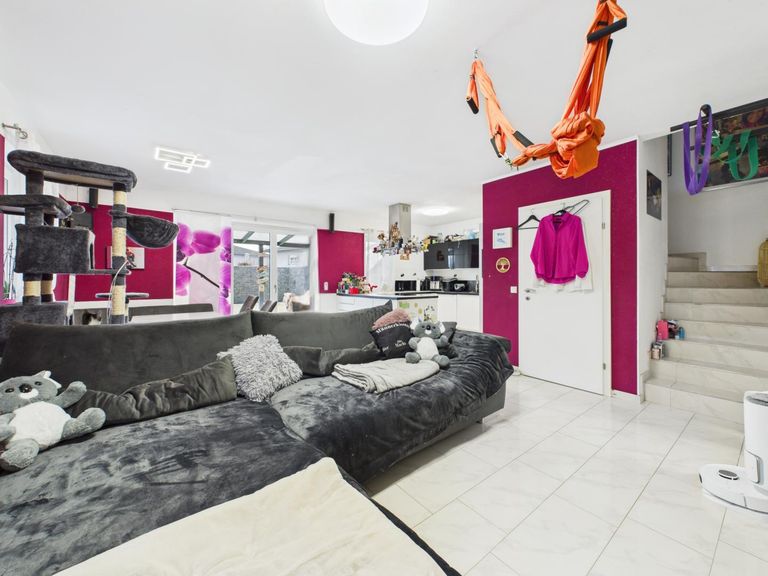 Wohn- und Essbereich 6