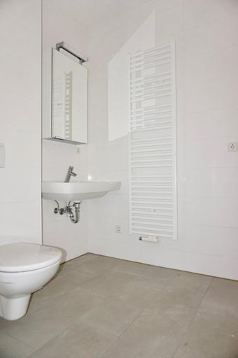 Wohnhaus Leonfeldnerstraße 210