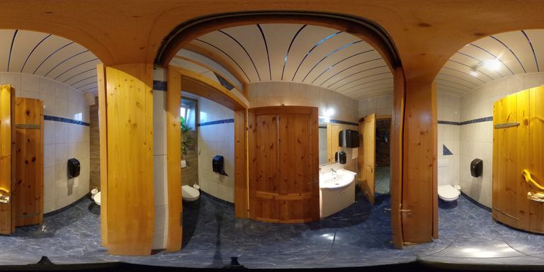 360° Sanitärbereich Damen