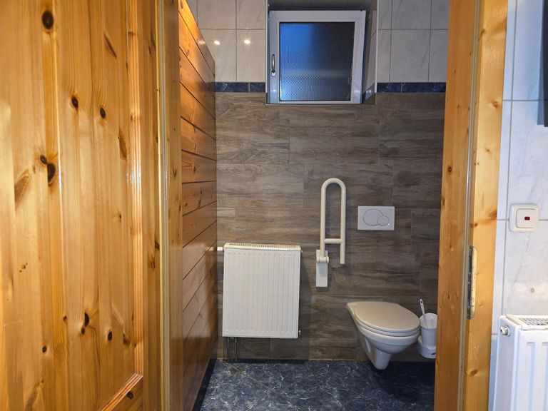 weiterer Sanitärbereich