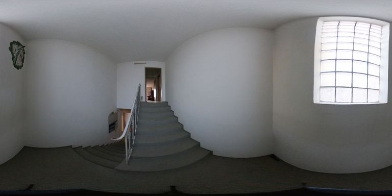 360° 2 Stiegenaufgang