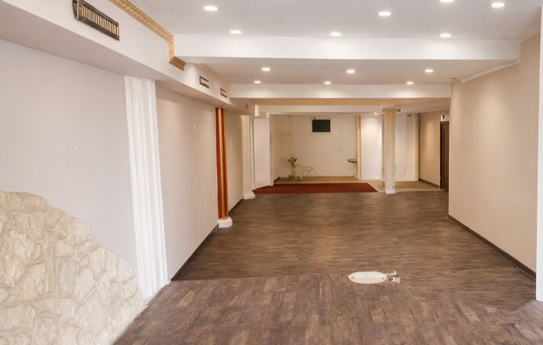 Wohnung - Geschäft/Wohnung