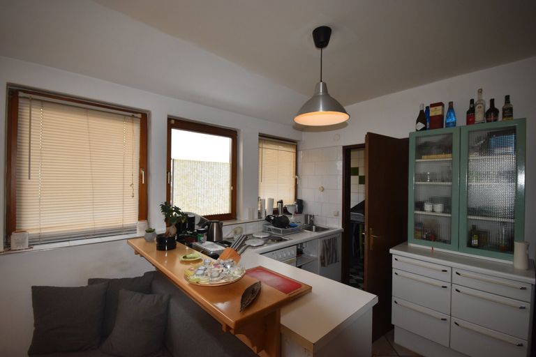 Wohnzimmer - Kleines 2 Zimmer Appartement mit PKW-Stellplatz Miete Grödig Salzburg
