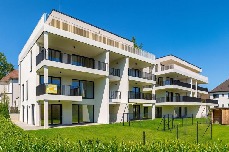 07e3f195-3bd6-416d-94ad-83cac52f1719