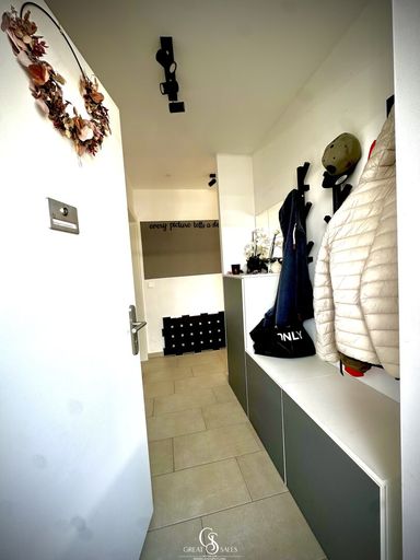 Eingangsbereich / Garderobe