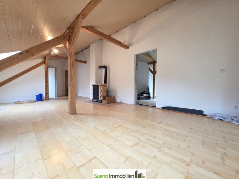 Helles Wohnzimmer DG