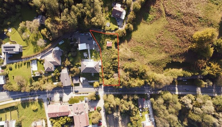 Luftbild vom Grundstück eingezeichnet