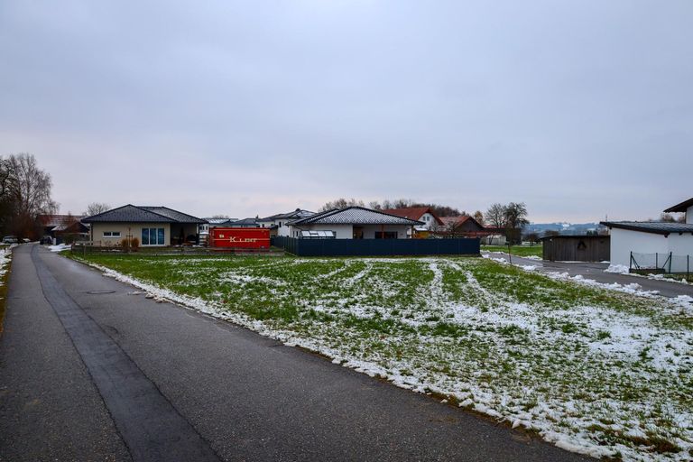 Grundstücksaufnahme 7