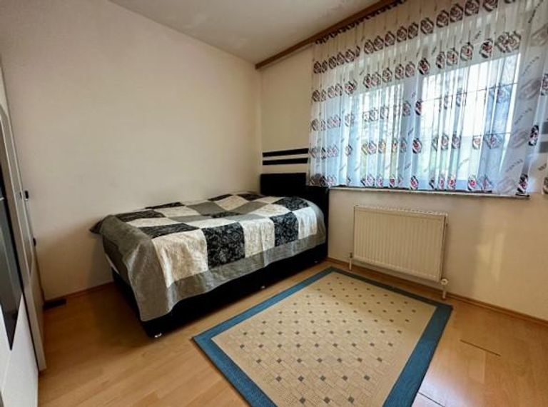 Objekt 2 - Wohnung 2 - Zimmer