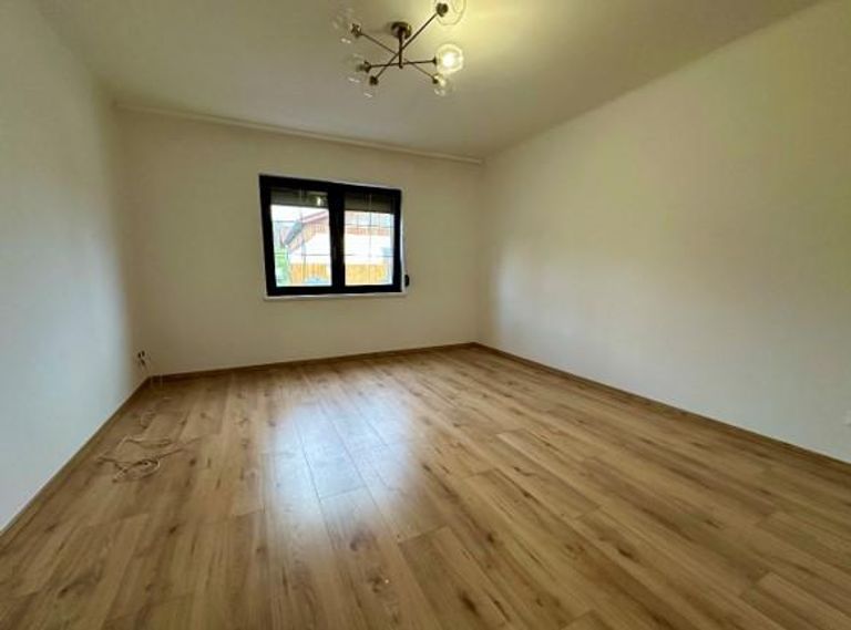 Objekt 2 - Wohnung 1 - Zimmer