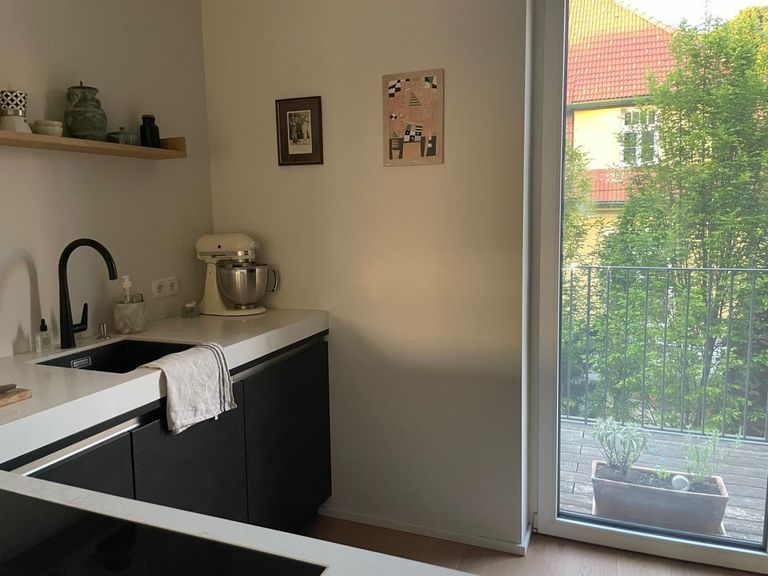 b06b5ccc-52c1-44ad-95a3-75808eccb3be