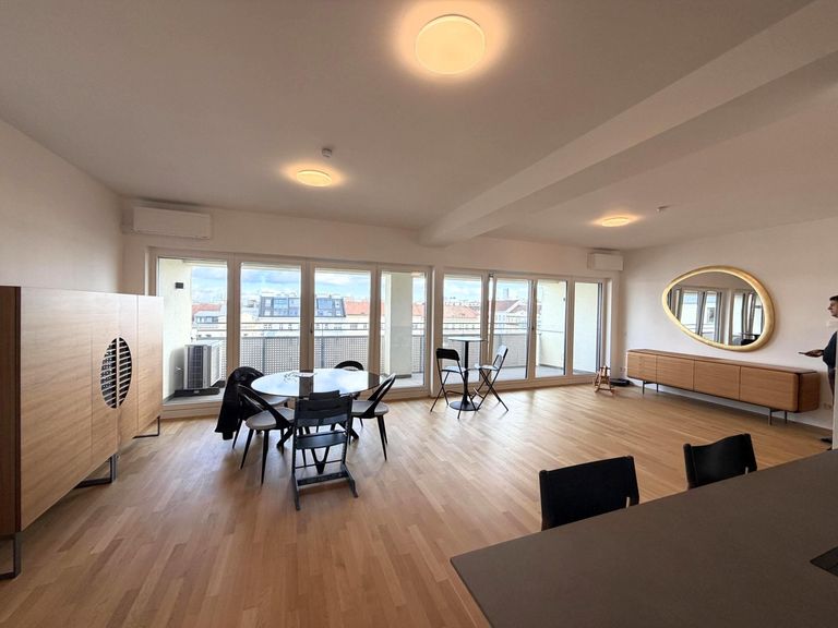 Wohn-/Essküche / klimatisiert