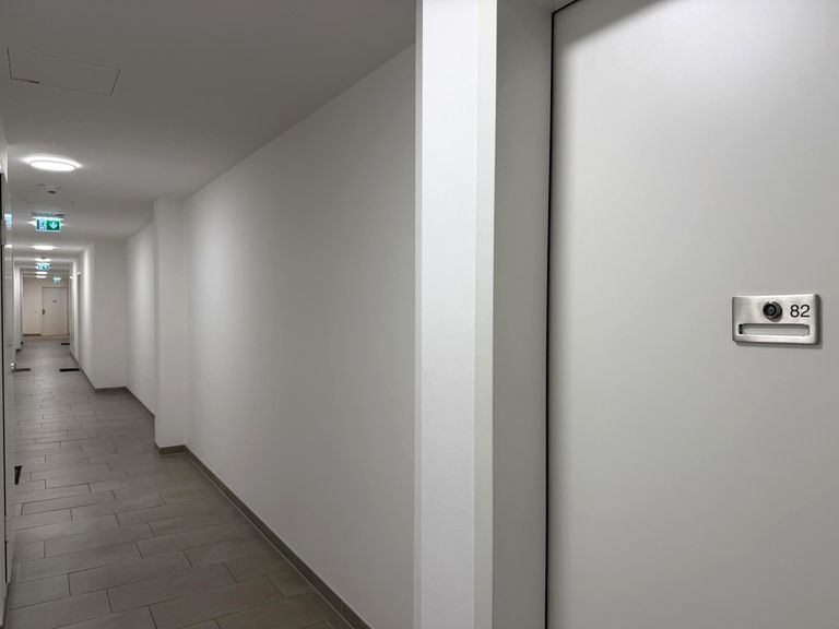 Wohnungseingang ( 1 von 2 )