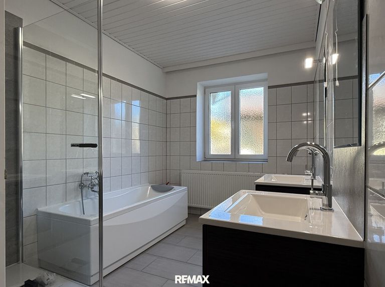 Obergeschoss - Badezimmer