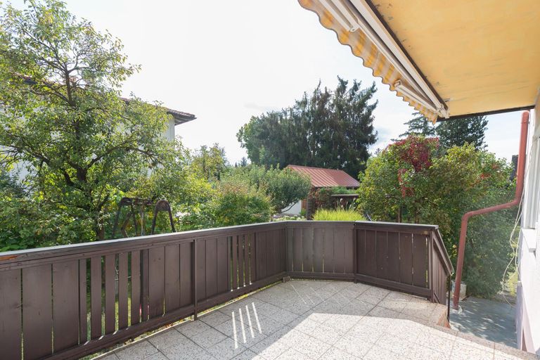 Terrasse Frühjahrsaufnahme