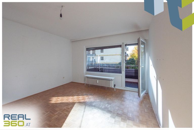 Wohnzimmer mit Loggia