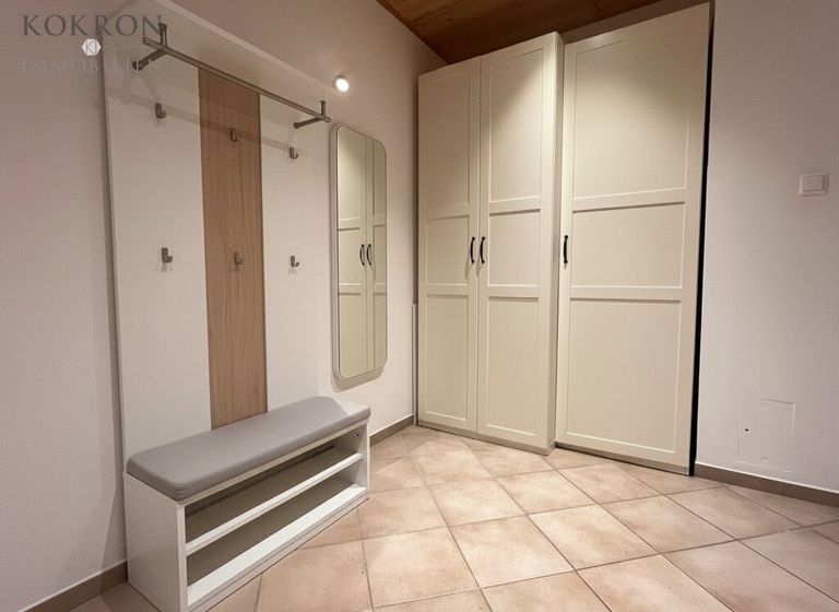 geräumiges Vorzimmer