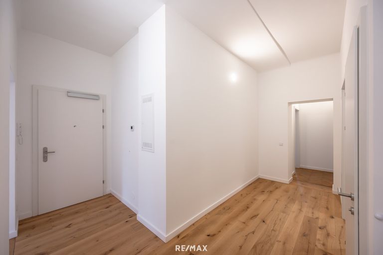 Vorraum zentral begehbar