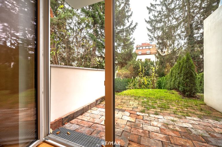 Ausgang auf die Terrasse