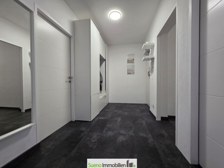 Vorraum/Garderobe