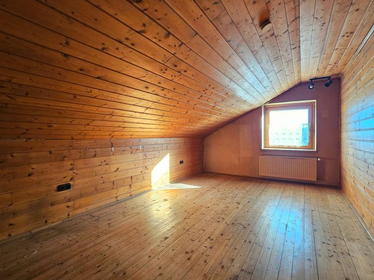 Raum 2 im DG, beheizt