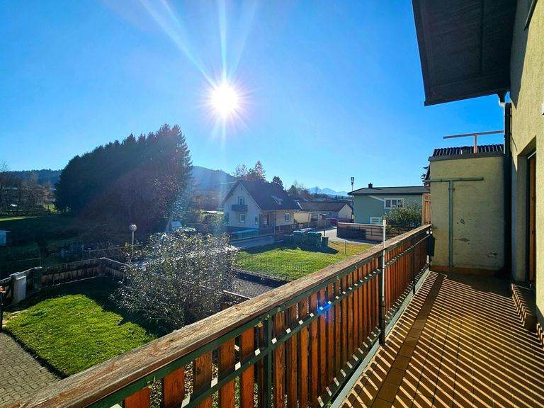 Balkon und Aussicht Süd/West