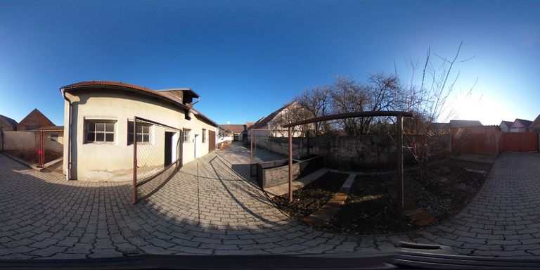 hinterer Teil des Hofes