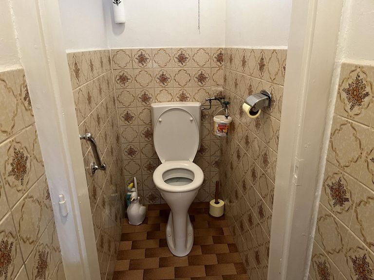 WC