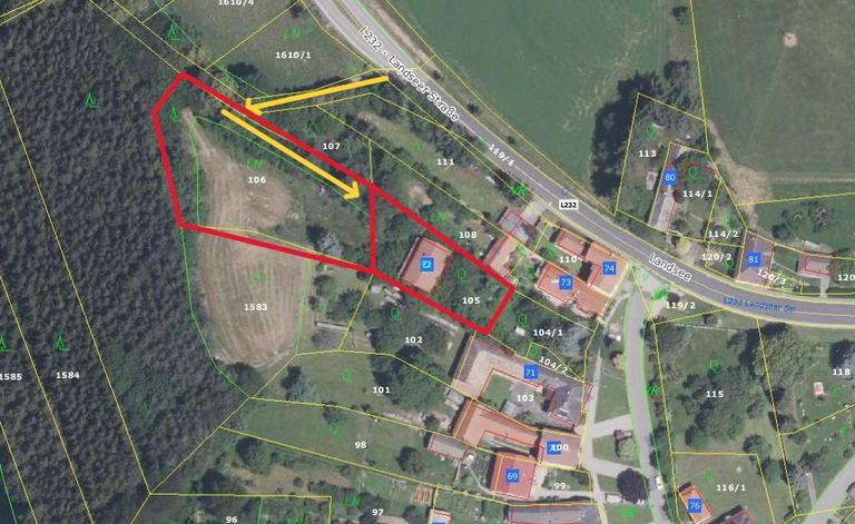 Grundstücke mit Beschreibung der Zufahrt