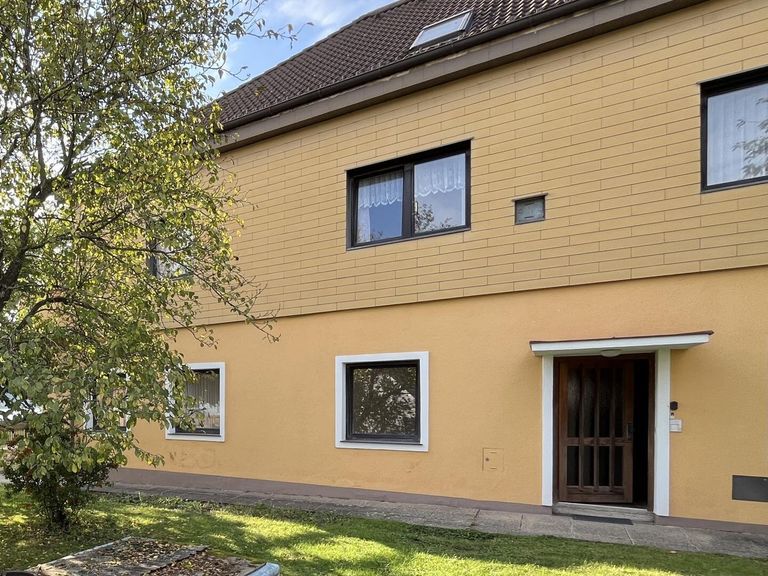 Eingang für beide Wohneinheiten