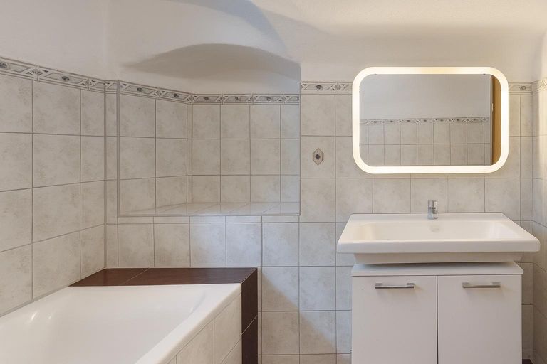 Wohnung - Badezimmer