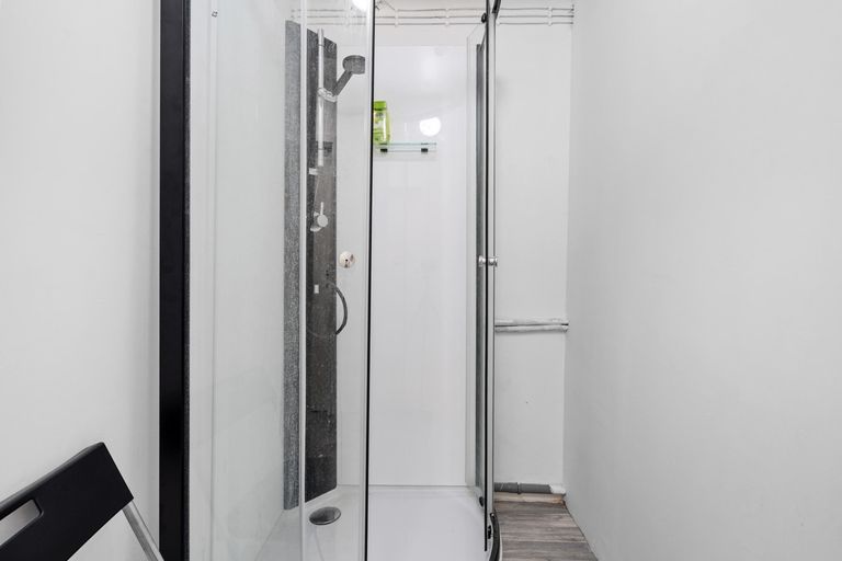Dusche