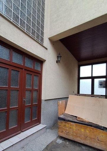 23 Hauseingang 1 Moosbrunn