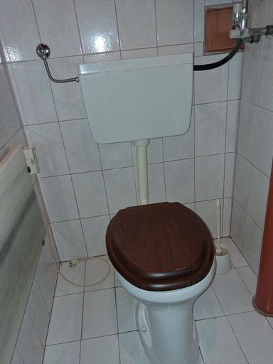 32 WC UG Haus 2 Moosbrunn