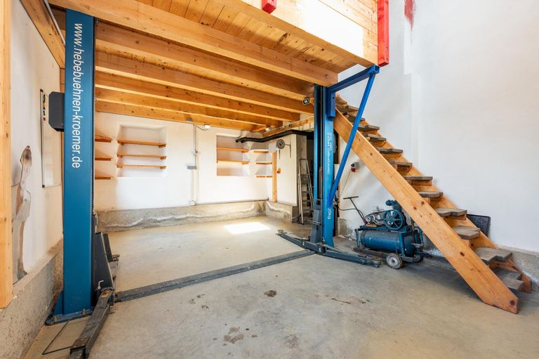 Wohnhaus Keller Werkstatt